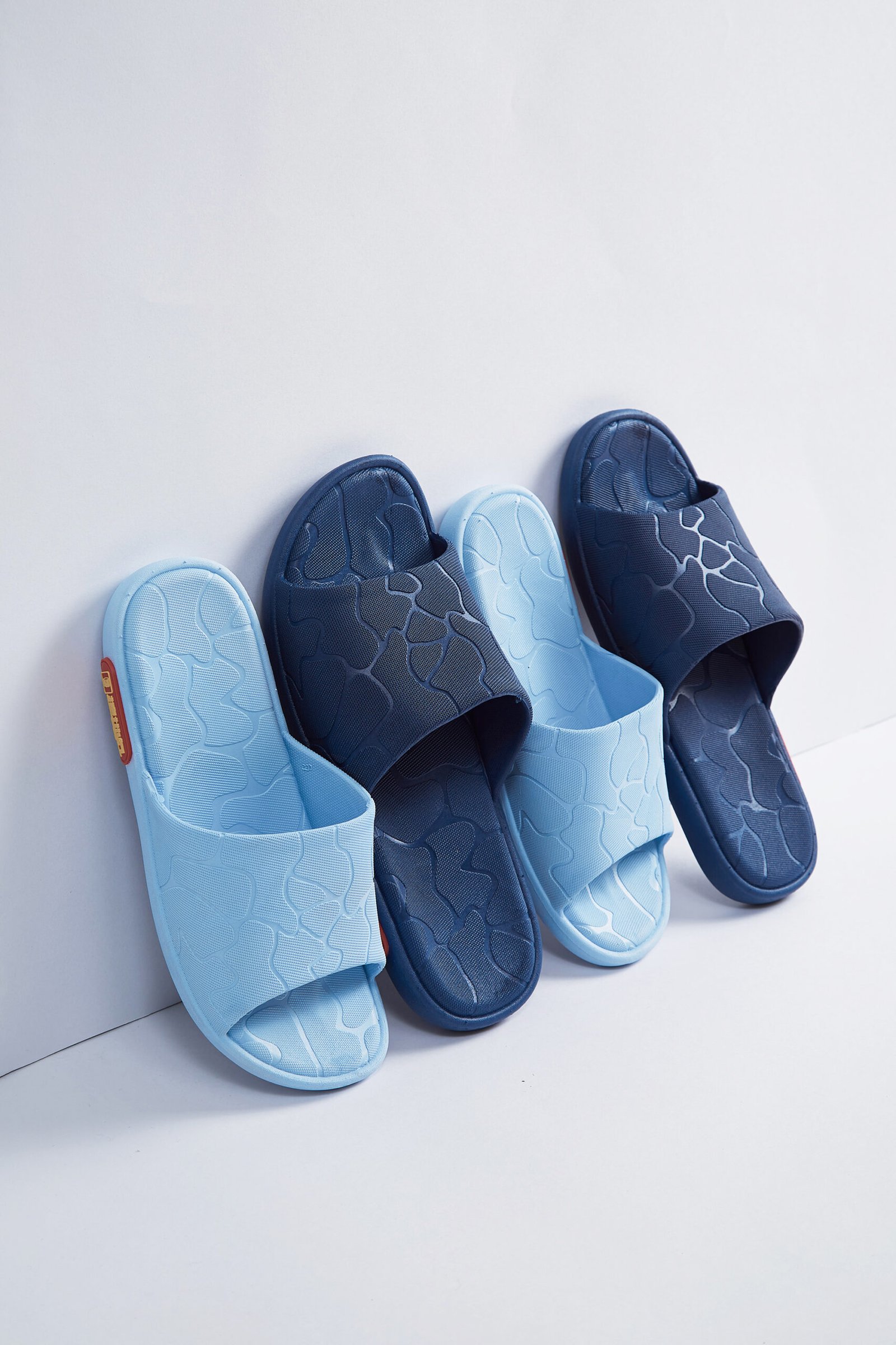 Earthing Shower Shoes - We-R-Health